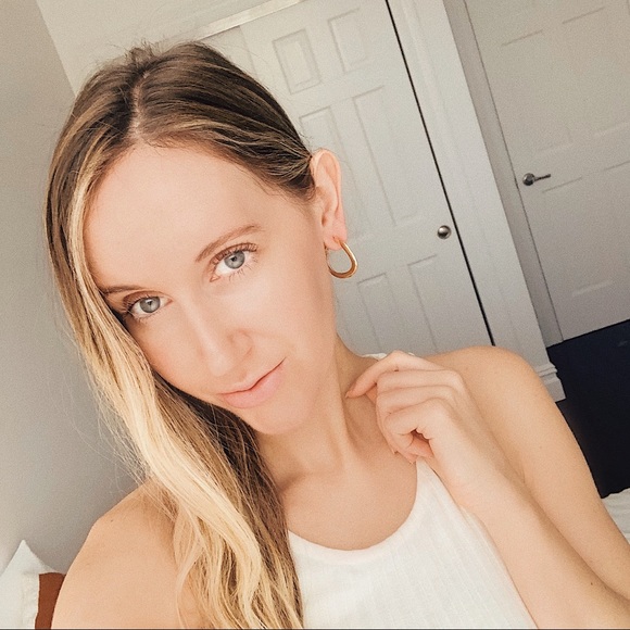 SoldOut11thStreet - Picture 2 of 7